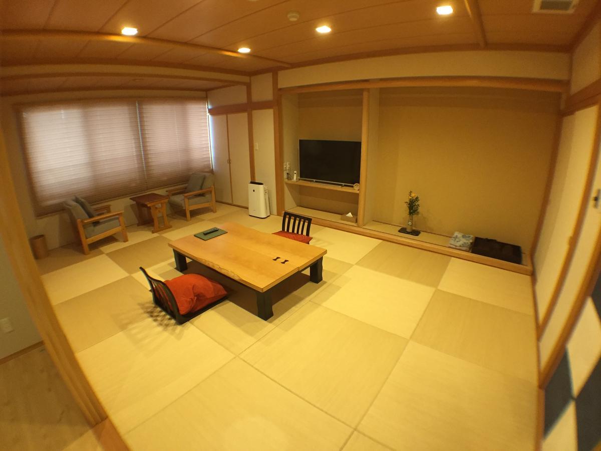 Hokuriku Yamashiro Onsen Hotel Kikyou Kaga  Dış mekan fotoğraf