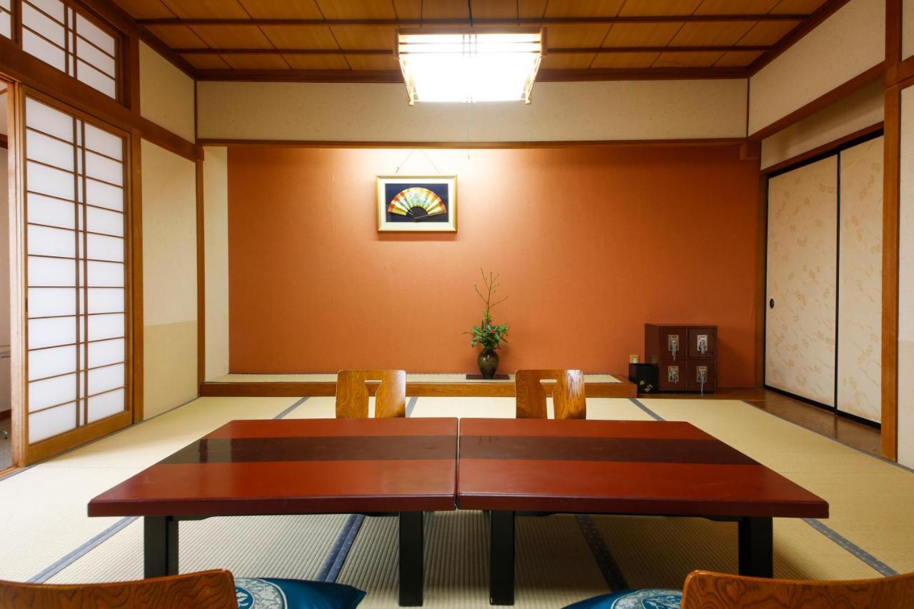 Hokuriku Yamashiro Onsen Hotel Kikyou Kaga  Dış mekan fotoğraf